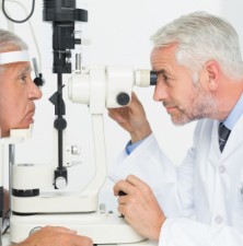 اهمیت معاینه ی منظم چشم ها در تشخیص بیماری ها